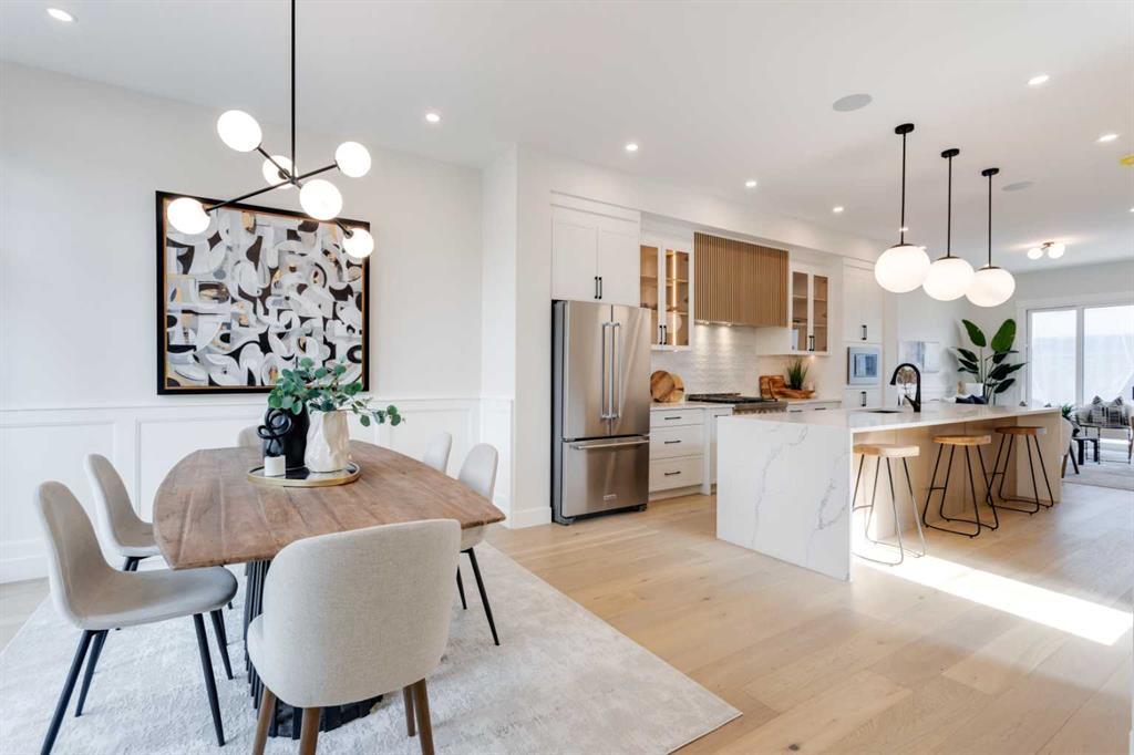 422 14 Avenue Northeast, Calgary – Residential Semi Detached Listing Photo 4