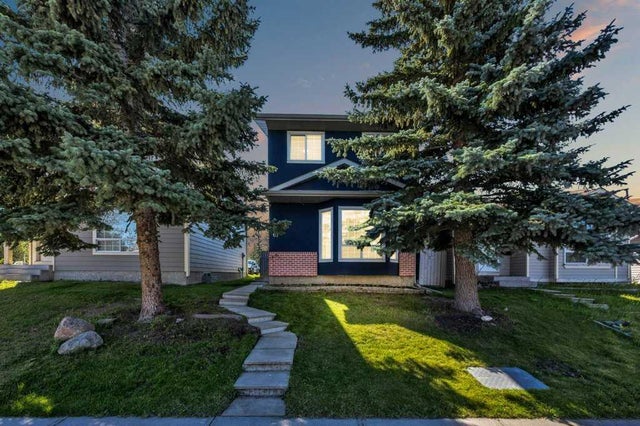 67 Martinwood Road Ne, Calgary