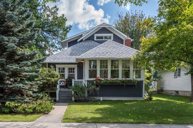 4711 49 Street, Camrose