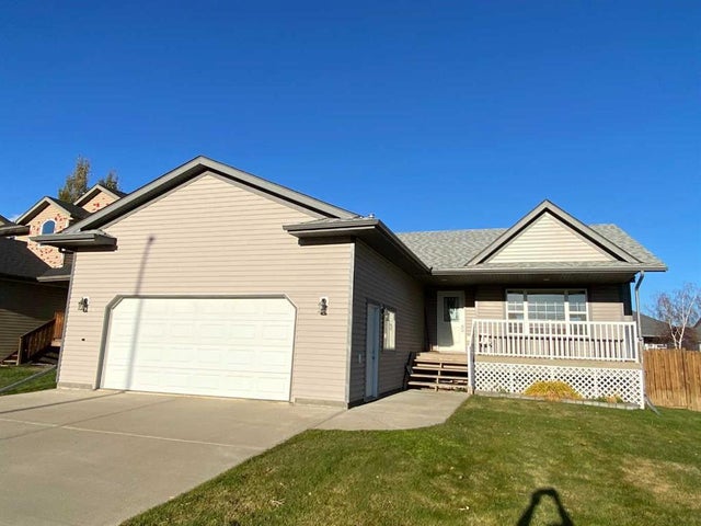 90 Upland Road W, Brooks