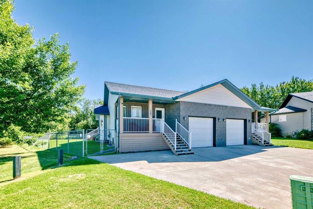 5515 52 Avenueclose, Innisfail