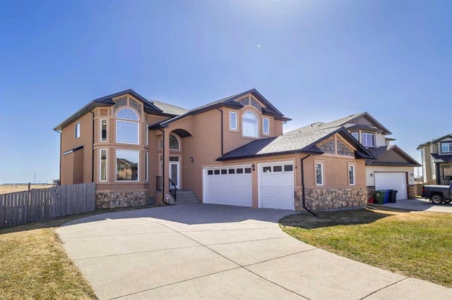 431 Railway Place Se, Langdon
