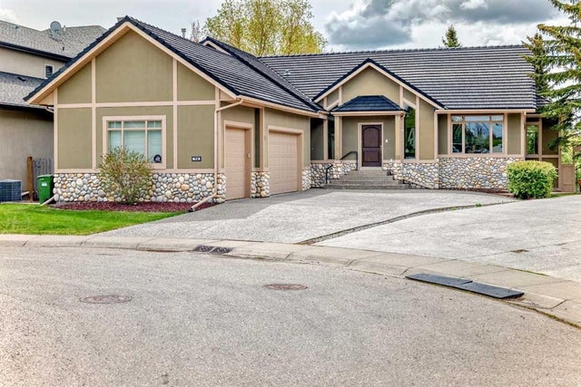 94 Aspen Ridge Way Sw, Calgary