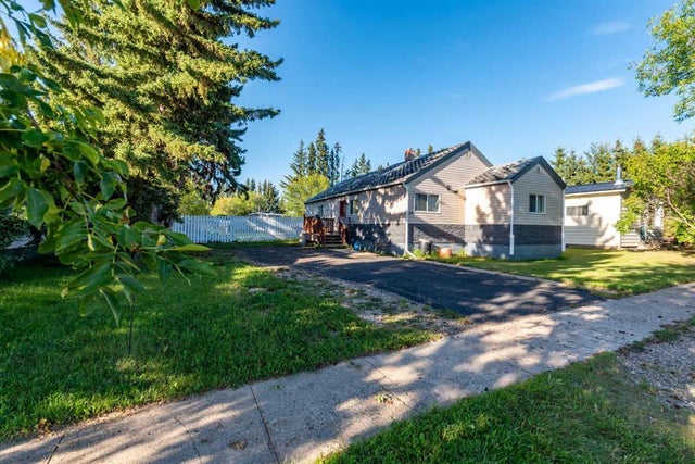116 1 Avenue W, Marsden