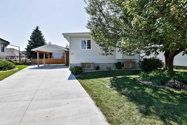 132 Alder Place, Vulcan