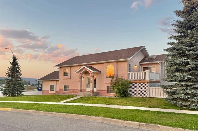 131 Tocher Avenue, Hinton