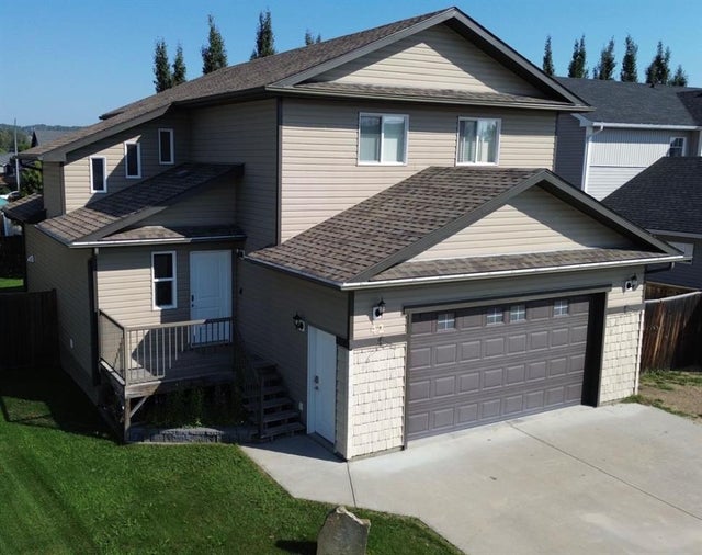 42 Spruce Road, Whitecourt