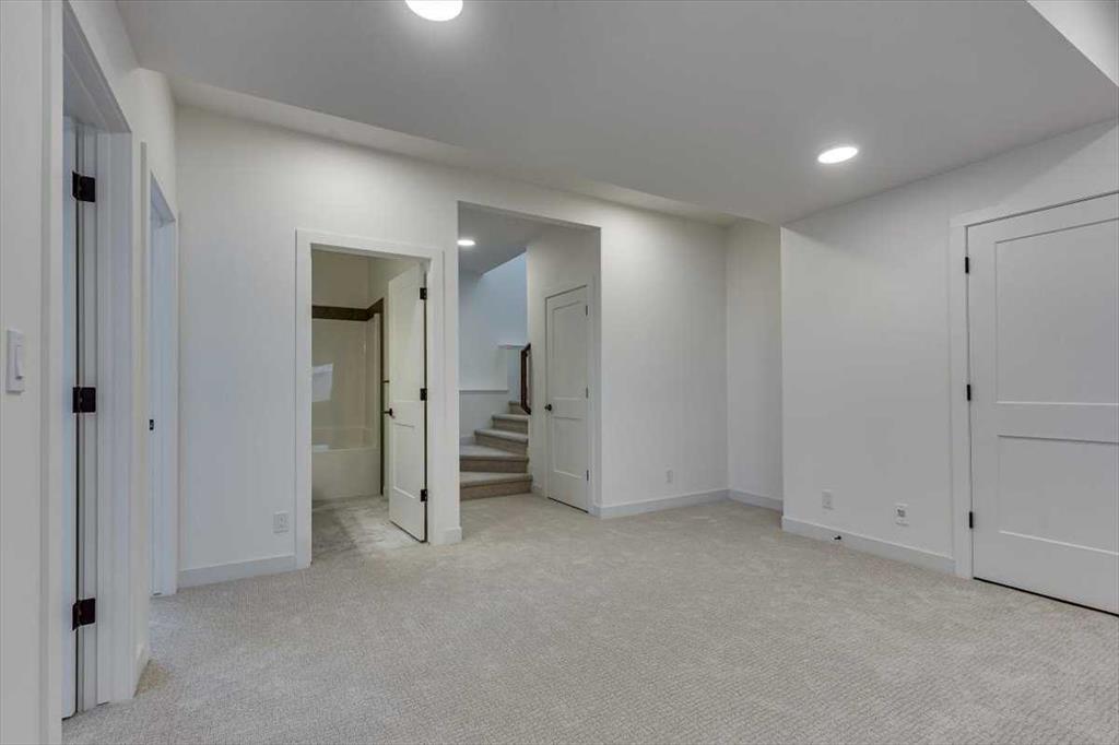 56 Emmett Crescent Red Deer Alberta T4P 3G8 Evergreen Home For Sale