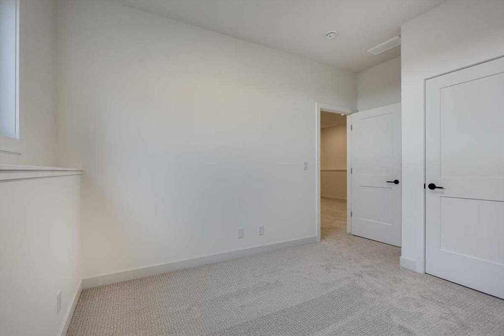 56 Emmett Crescent Red Deer Alberta T4P 3G8 Evergreen Home For Sale