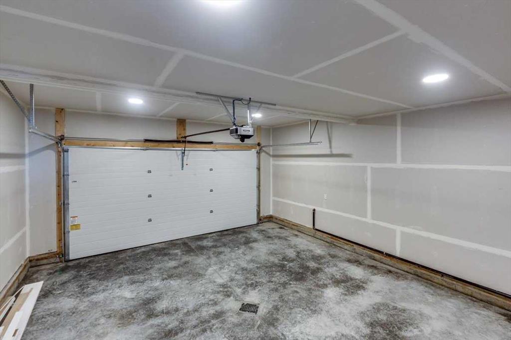 56 Emmett Crescent Red Deer Alberta T4P 3G8 Evergreen Home For Sale