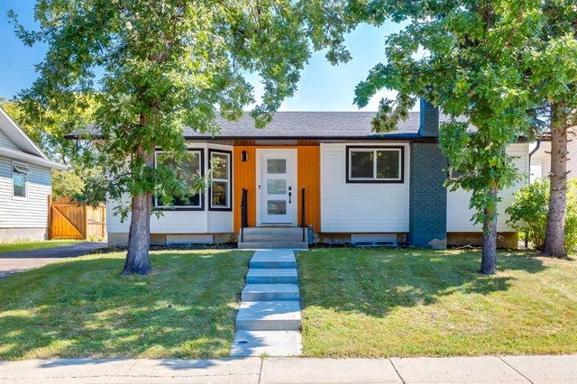 392 Cantrell Drive Sw, Calgary