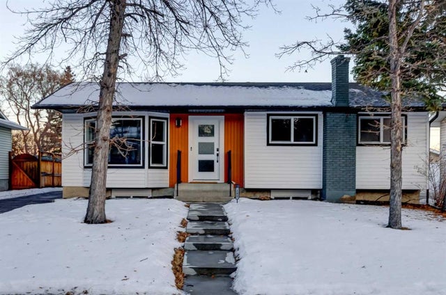 392 Cantrell Drive Sw, Calgary