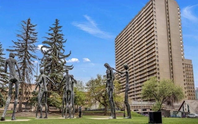 1101, 221 6 Avenue Se, Calgary
