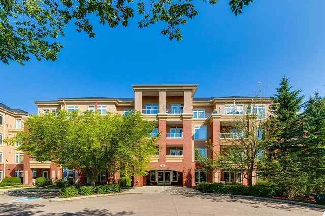 304, 10 Hemlock Crescent Sw, Calgary