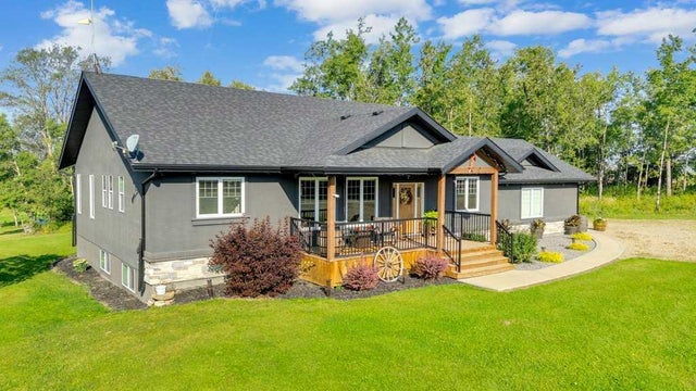 32022 Hwy 611, Rural Ponoka County