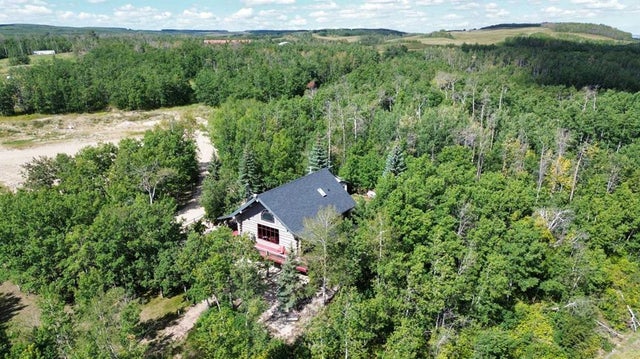 10, 37280 Highway 816, Rural Red Deer County