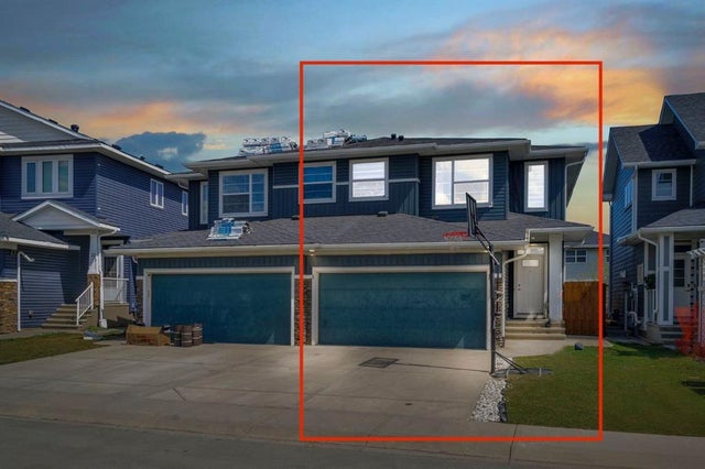14 Redstone Mews Ne, Calgary