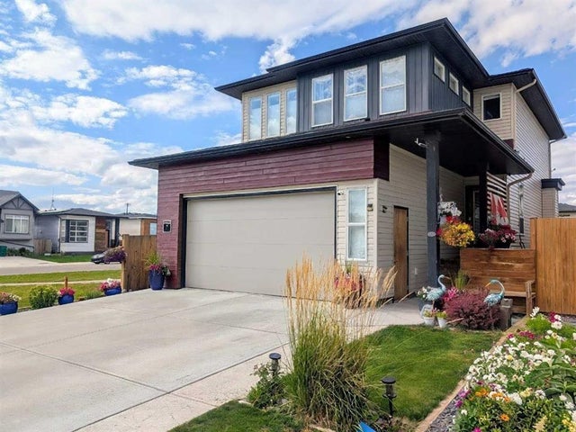 7 Greywolf Road N, Lethbridge