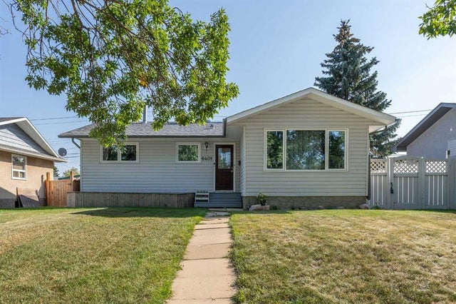 6401 44b Avenue, Camrose