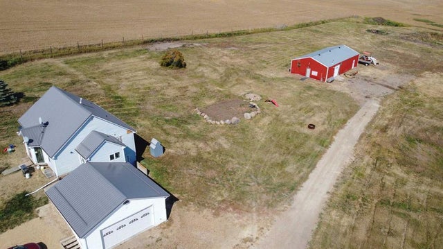 340044 Range Road 215, Rural Starland County