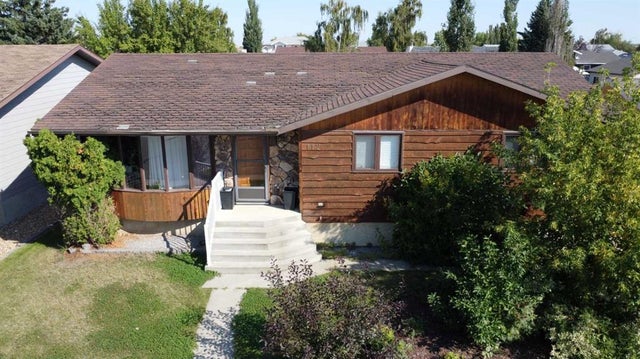 112 Stephens Crescent, Hanna