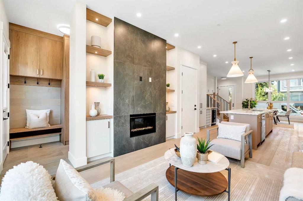 1130a Regent Crescent Northeast, Calgary – Residential Semi Detached Listing Photo 17