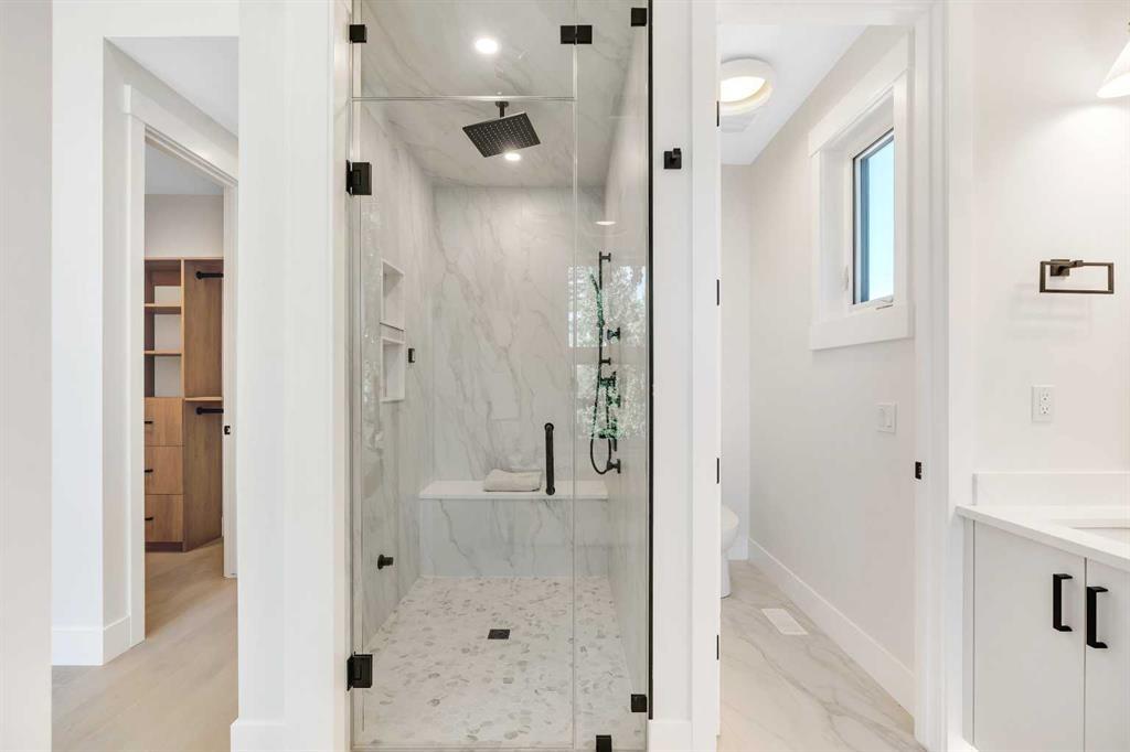 1130a Regent Crescent Northeast, Calgary – Residential Semi Detached Listing Photo 27