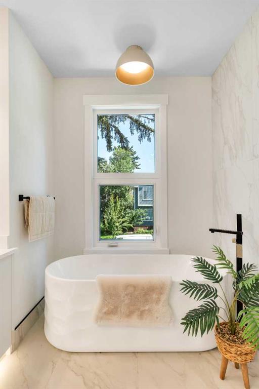 1130a Regent Crescent Northeast, Calgary – Residential Semi Detached Listing Photo 28