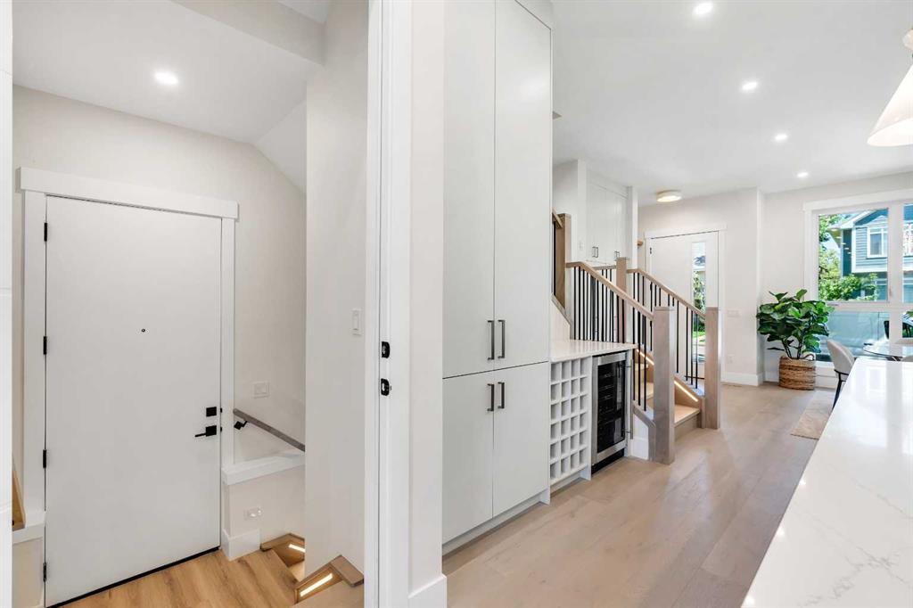 1130a Regent Crescent Northeast, Calgary – Residential Semi Detached Listing Photo 35