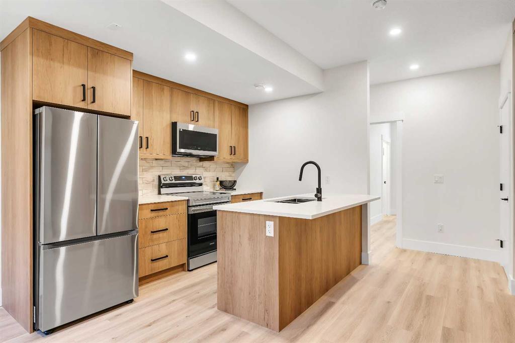 1130a Regent Crescent Northeast, Calgary – Residential Semi Detached Listing Photo 38