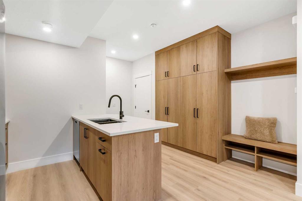 1130a Regent Crescent Northeast, Calgary – Residential Semi Detached Listing Photo 41