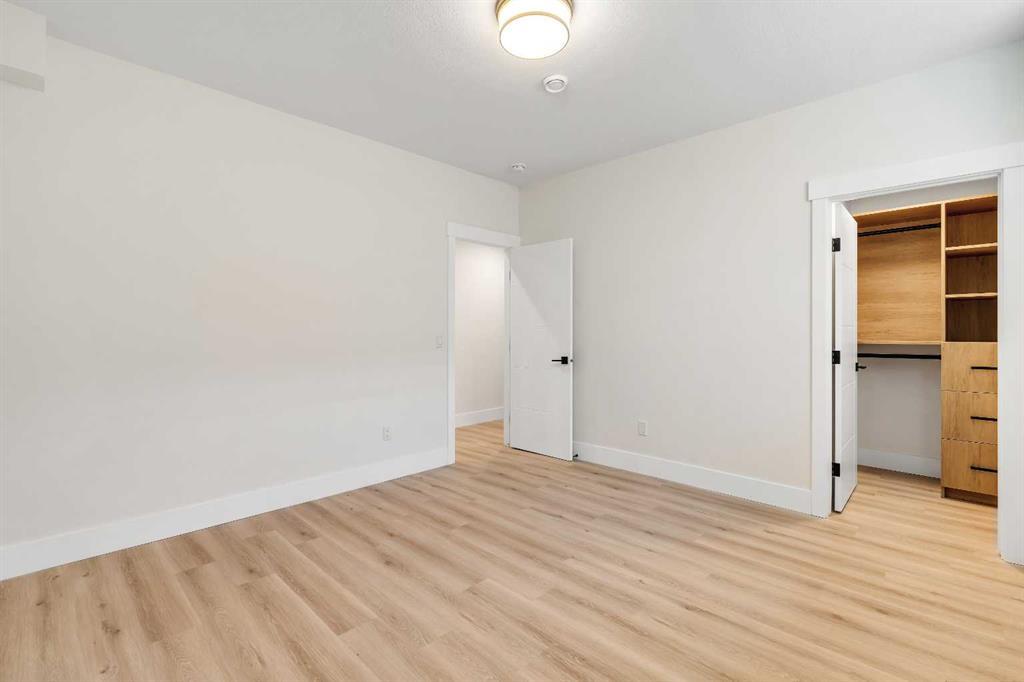 1130a Regent Crescent Northeast, Calgary – Residential Semi Detached Listing Photo 43