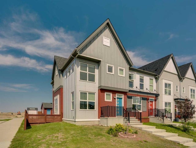 156 Livingston View Ne, Calgary
