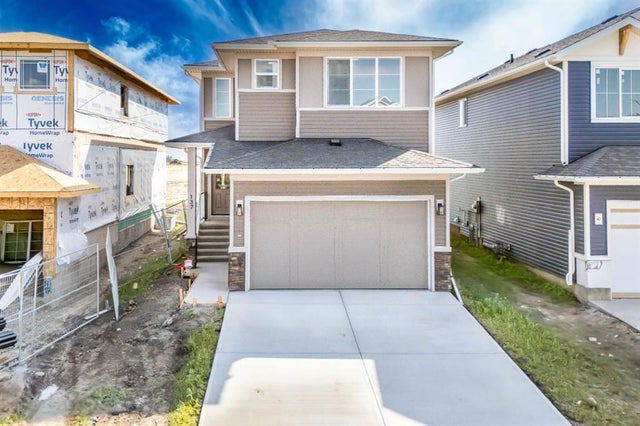 137 Clearwater Terrace, Chestermere