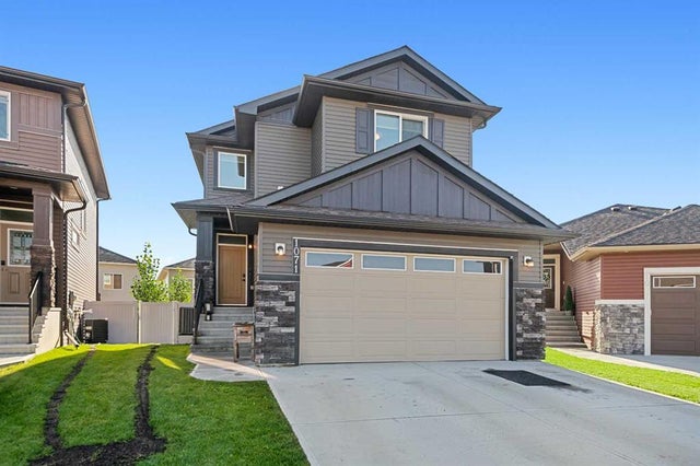 1071 Stevens Place, Crossfield