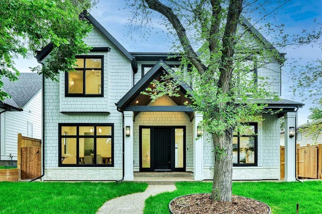 6312 Lacombe Way Sw, Calgary