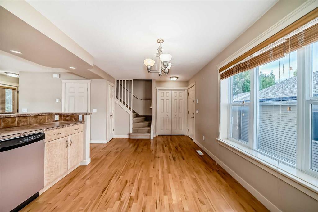 42 Ypres Green Southwest, Calgary – Residential Semi Detached Listing Photo 9