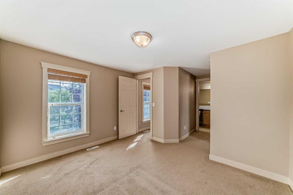 42 Ypres Green Southwest, Calgary – Residential Semi Detached Listing Photo 28