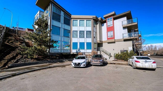 329, 4303 1 Street Ne, Calgary