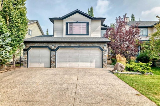 343 Oakmere Way, Chestermere