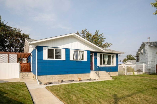 4708 57a Streetcrescent, Lacombe