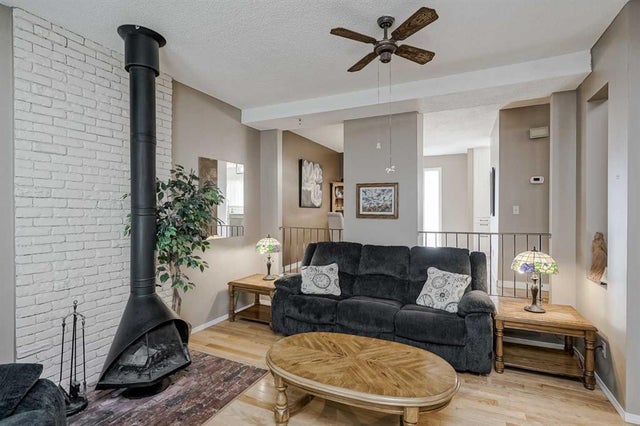 207, 5340 17 Avenue Sw, Calgary