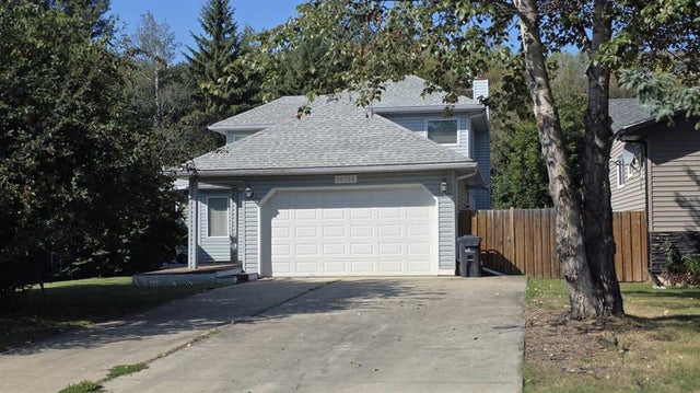 10722 91 Street, Peace River