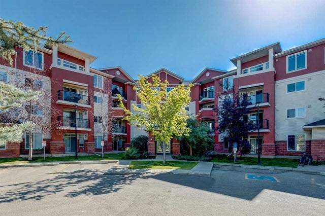 109, 162 Country Village Circle Ne, Calgary