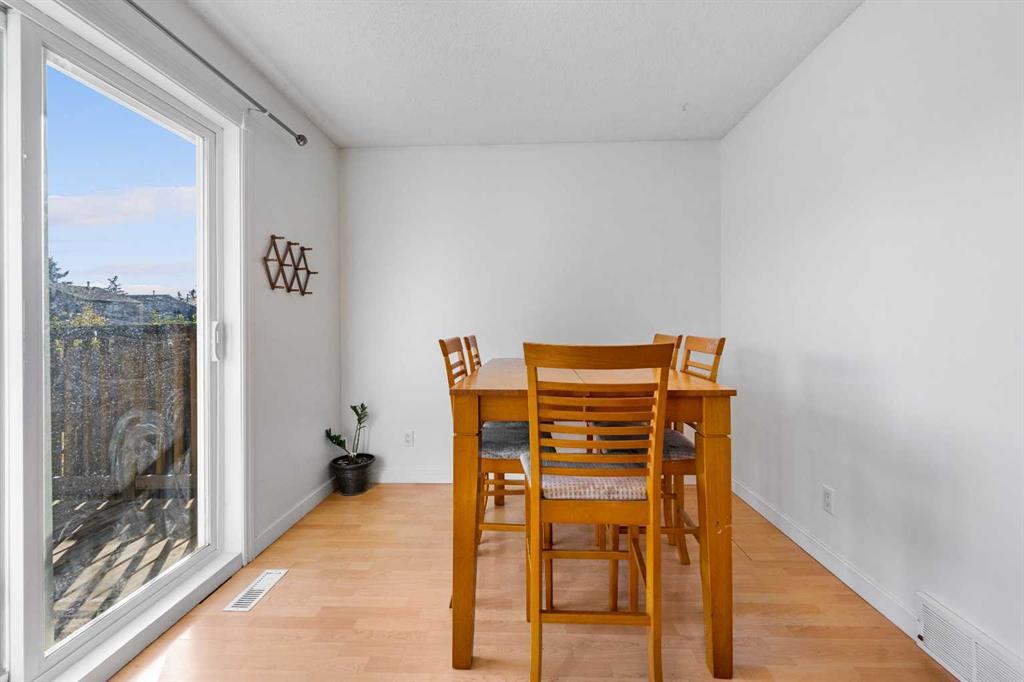 47 Martindale Mews Ne Calgary Alberta T3J 2V5 Martindale Home For Sale