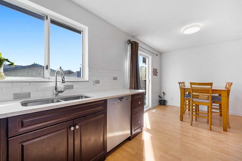 47 Martindale Mews Ne Calgary Alberta T3J 2V5 Martindale Home For Sale