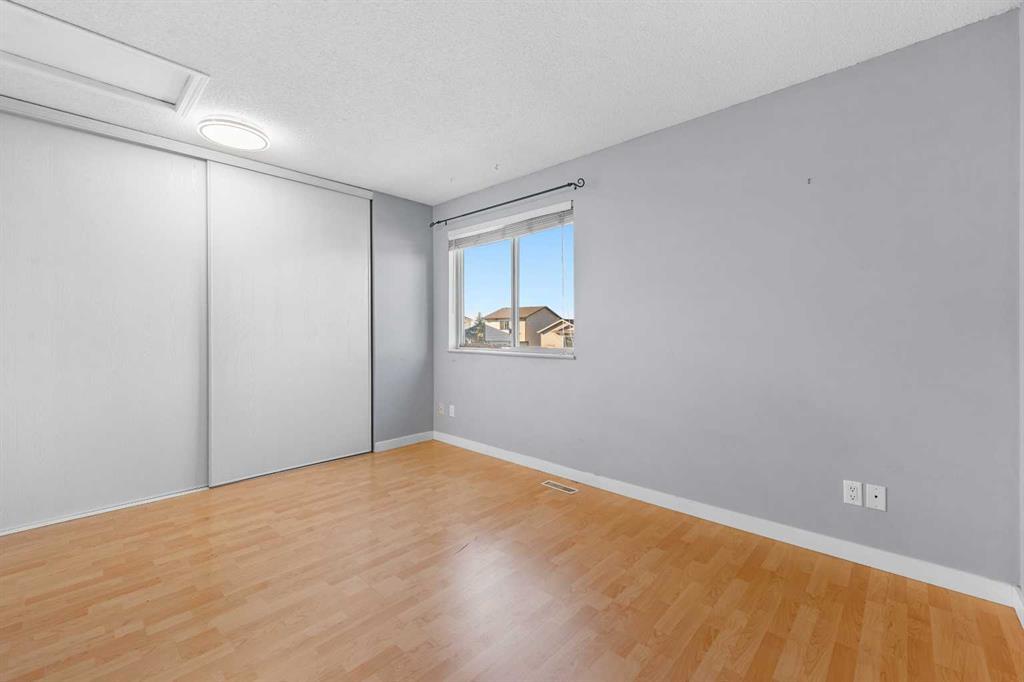 47 Martindale Mews Ne Calgary Alberta T3J 2V5 Martindale Home For Sale