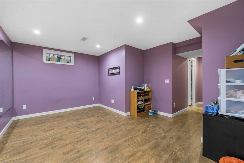 47 Martindale Mews Ne Calgary Alberta T3J 2V5 Martindale Home For Sale