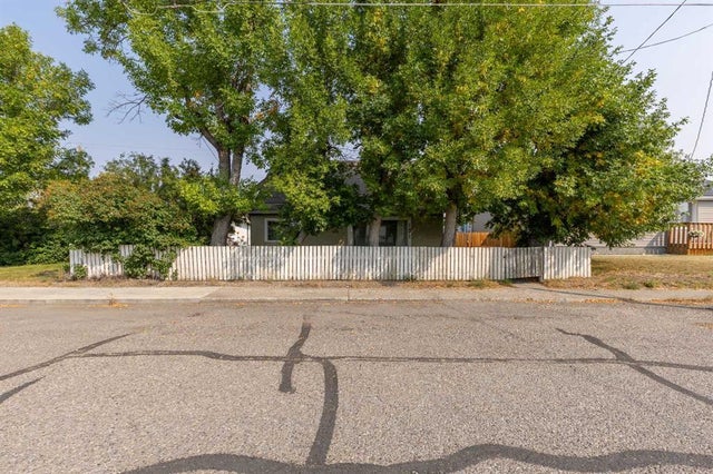 121 22 Street, Fort Macleod