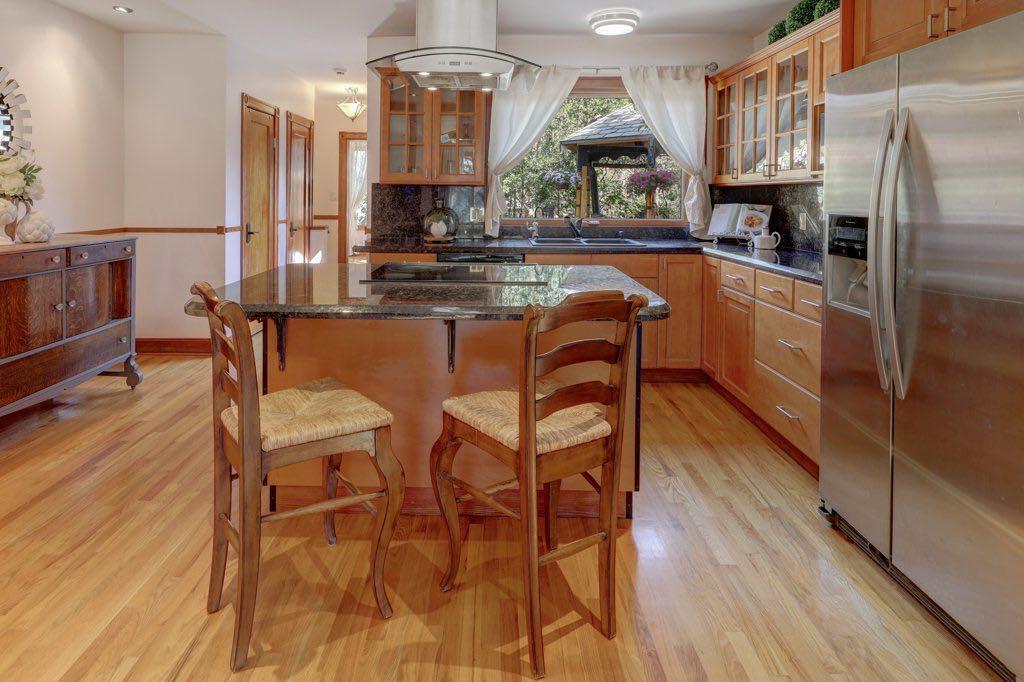 226 8a Street Northeast, Calgary – Residential Detached Listing Photo 8